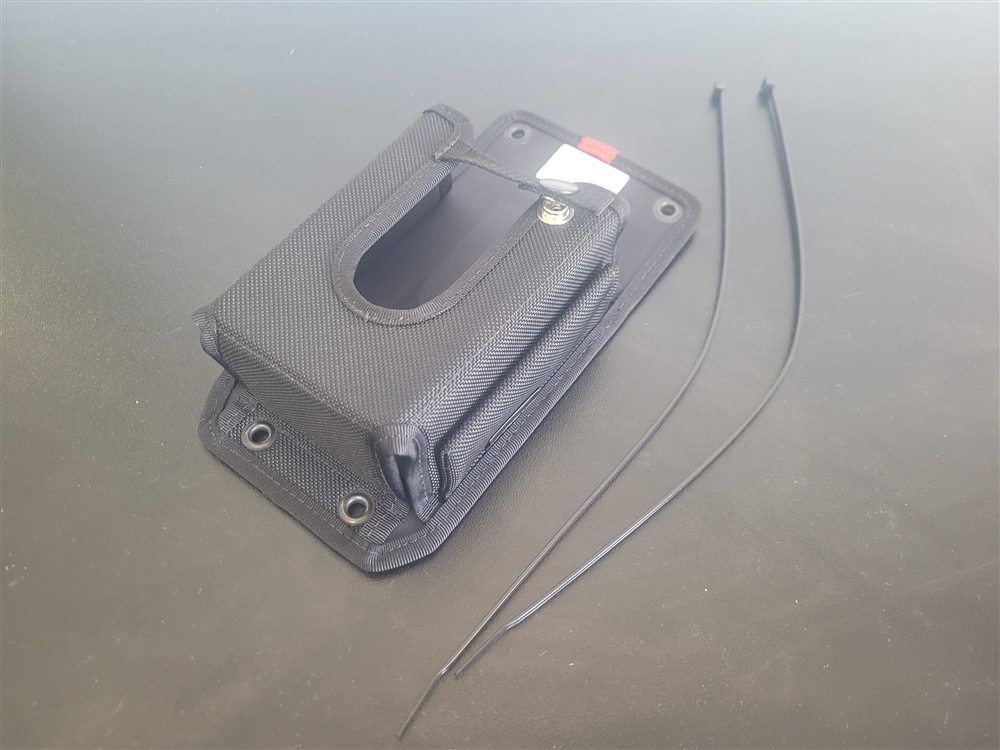 AA1036DW on its own, showing the clasp