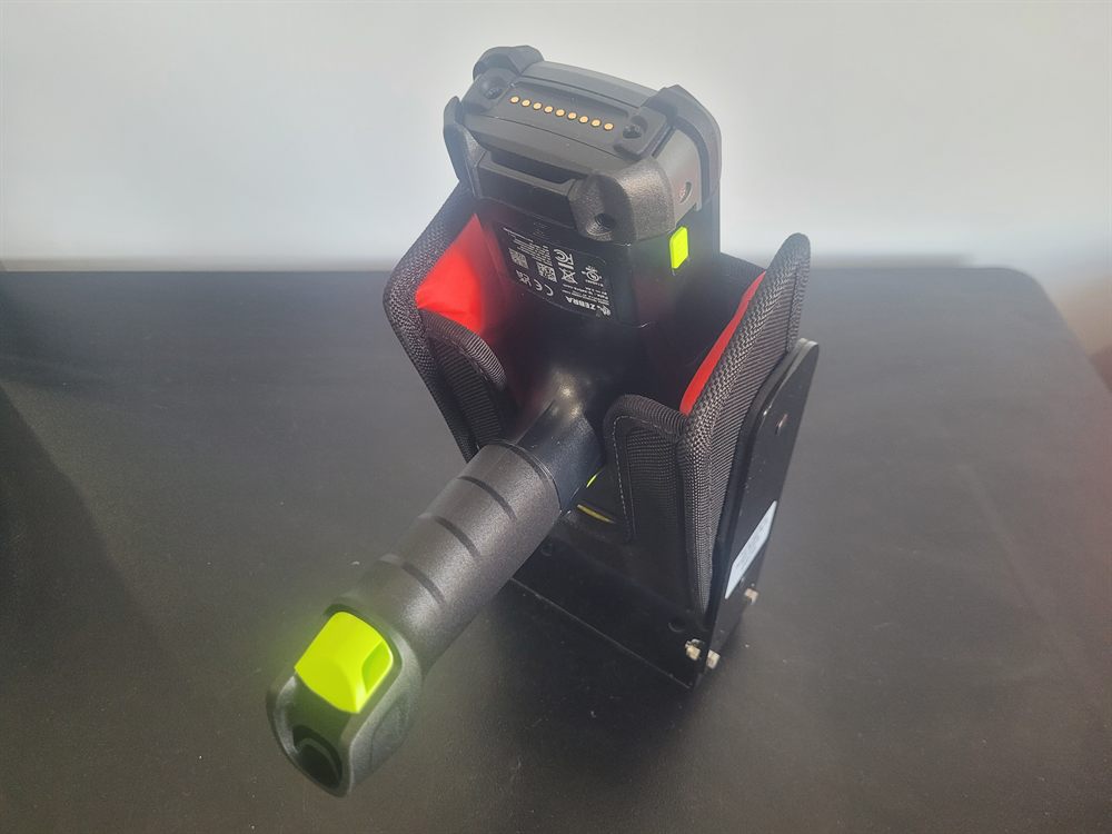AJ4007DW with an MC9400